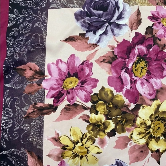 BONJELA PURPLE SCARF 100% SILK FLORAL 35"/35" GOOD CONDITION - Picture 6 of 7